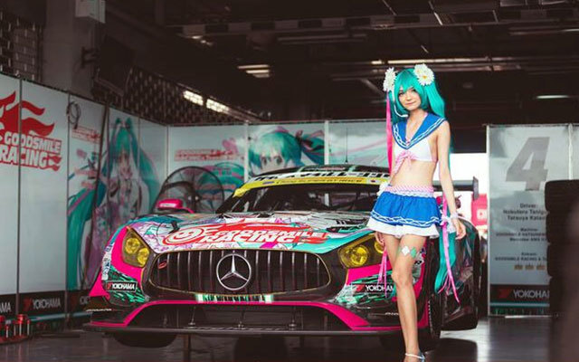 痛車 カーラッピング