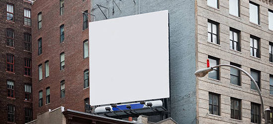 屋外ビルボード